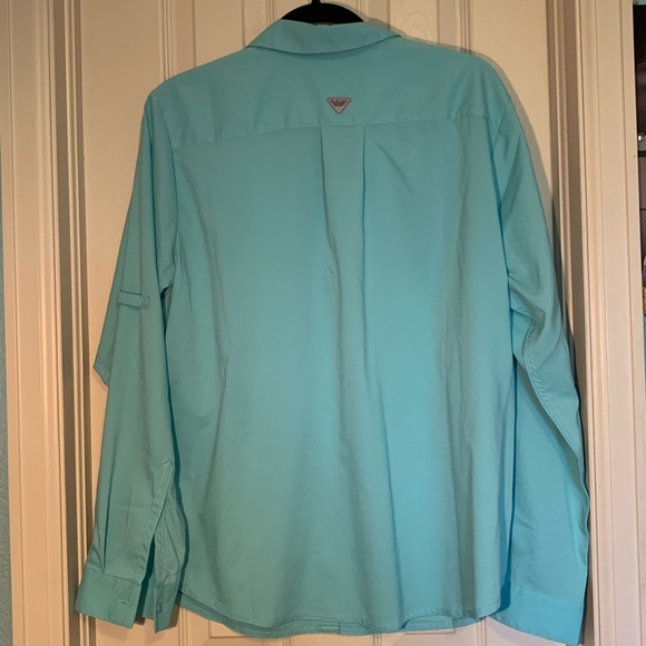 Columbia long sleeve button up shirt NWOT - Picture 3 of 4